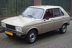 PEUGEOT 104